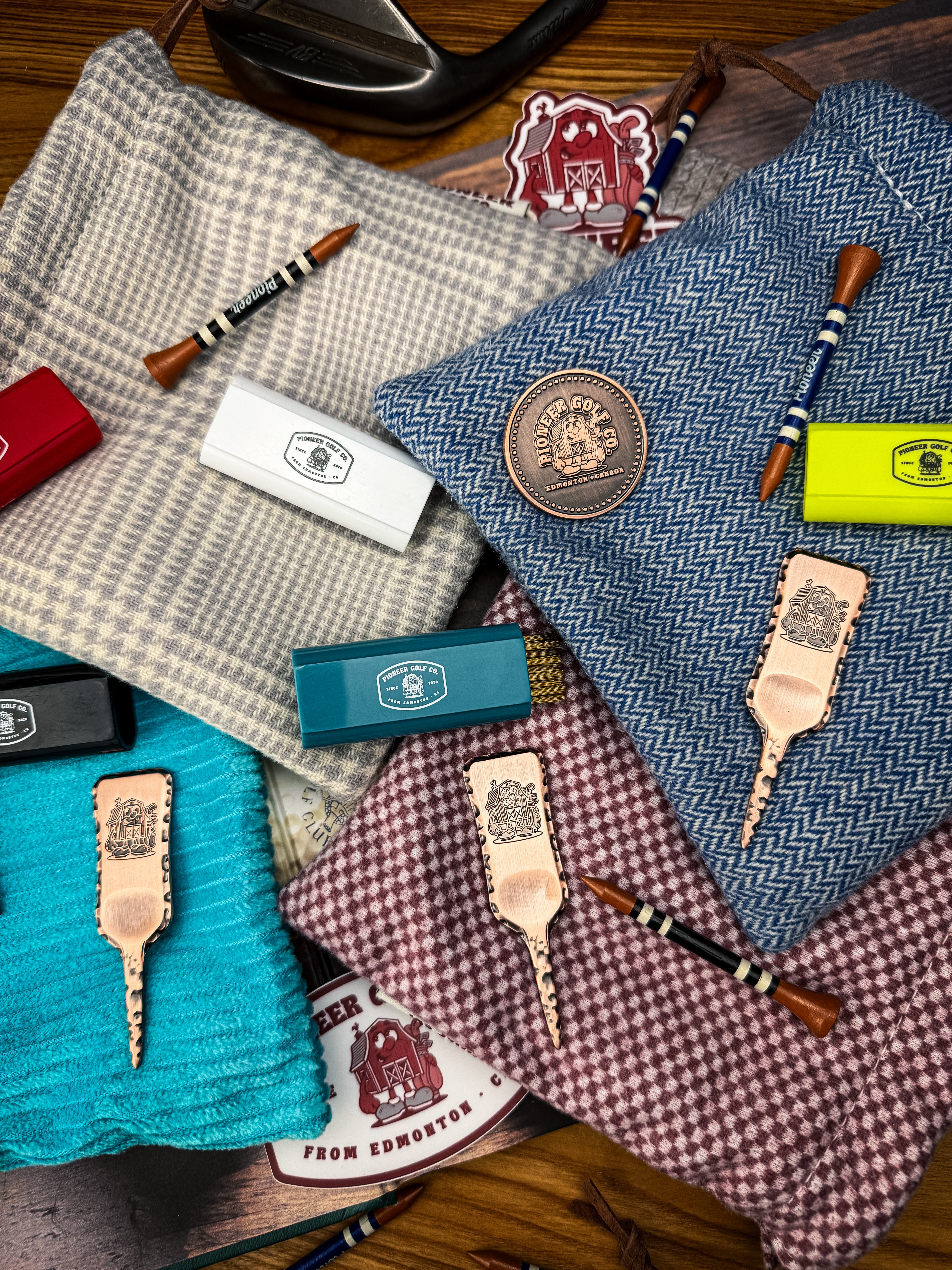 Valuables Pouch & Accessories – Pioneer Golf Co.